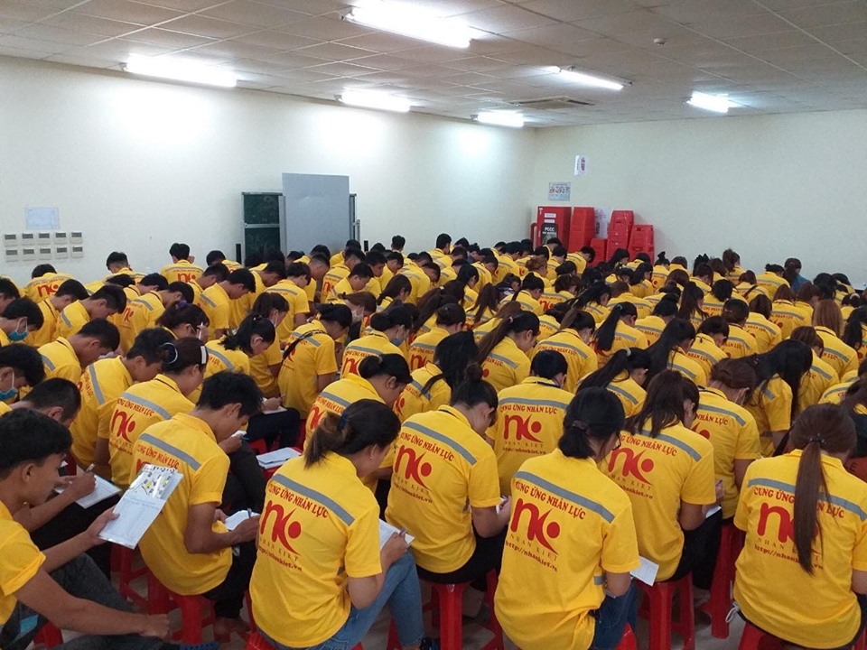 Những khoản tiền người lao động có thể nhận dịp Tết Dương lịch